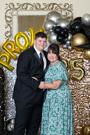 2496-StrakeJesuit-Prom2025-0061