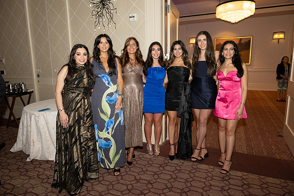 DrJiriesGanim-GradParty-0715