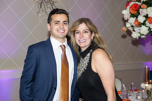 DrJiriesGanim-GradParty-0217
