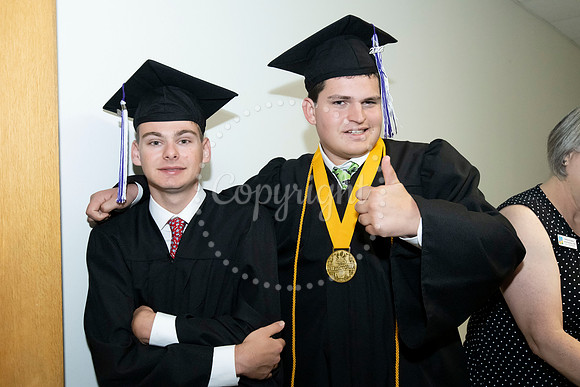 2286Gateway2022Grad-177