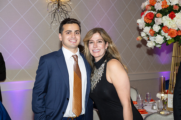 DrJiriesGanim-GradParty-0218