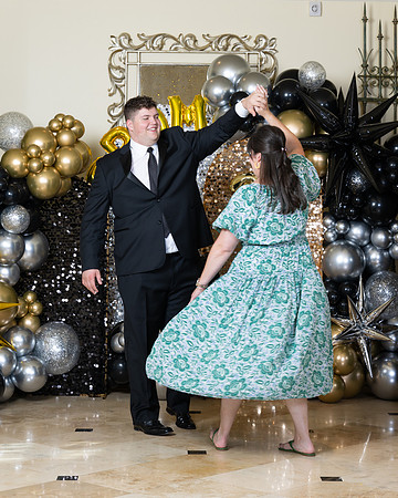 2496-StrakeJesuit-Prom2025-0053