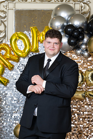 2496-StrakeJesuit-Prom2025-0043