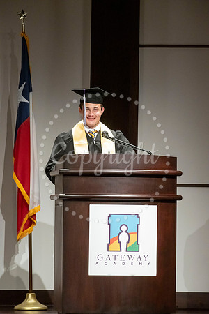 2286Gateway2022Grad-270