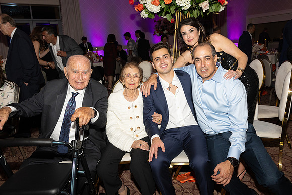 DrJiriesGanim-GradParty-0934