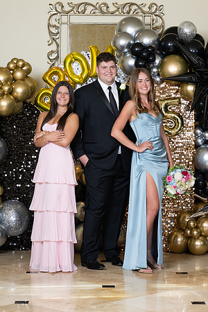 2496-StrakeJesuit-Prom2025-0241