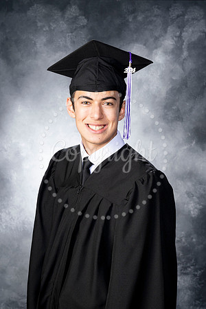 2368GatewaySeniors-Class2024-0090