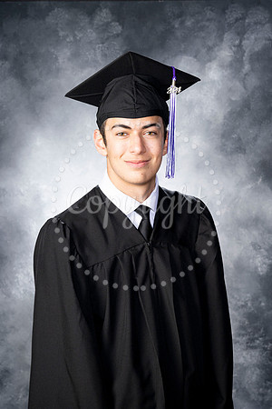 2368GatewaySeniors-Class2024-0094