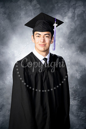 2368GatewaySeniors-Class2024-0095