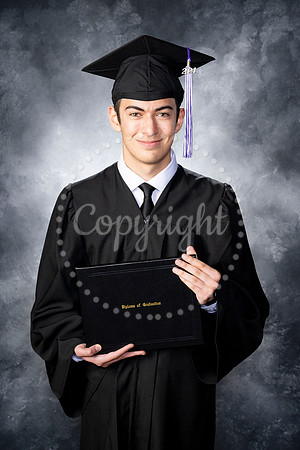 2368GatewaySeniors-Class2024-0099