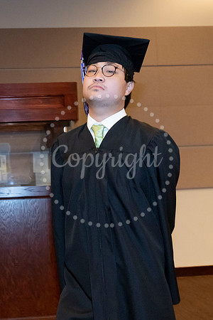 2286Gateway2022Grad-400