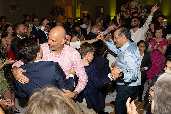 DrJiriesGanim-GradParty-0925