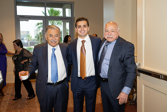 DrJiriesGanim-GradParty-0089