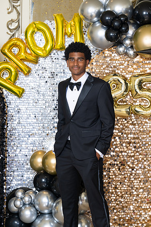 2496-StrakeJesuit-Prom2025-0273