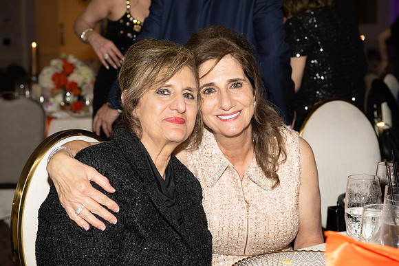 DrJiriesGanim-GradParty-0943