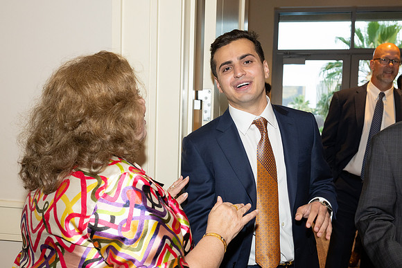 DrJiriesGanim-GradParty-0135