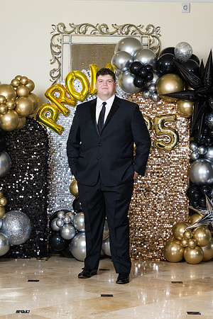 2496-StrakeJesuit-Prom2025-0004