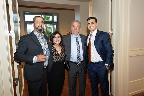 DrJiriesGanim-GradParty-0107