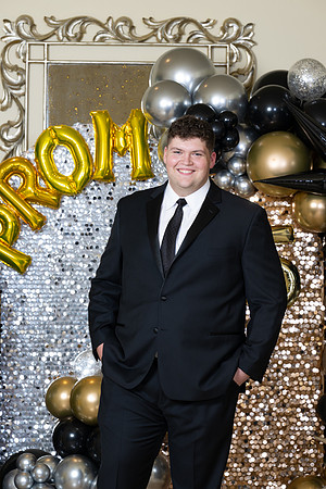 2496-StrakeJesuit-Prom2025-0079
