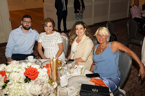 DrJiriesGanim-GradParty-1071