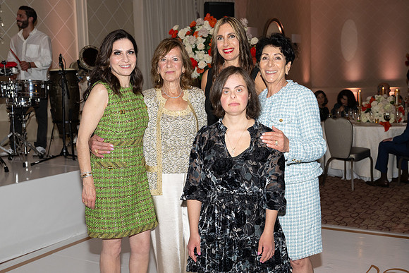 DrJiriesGanim-GradParty-0659