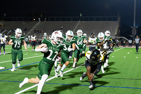 2454-HomecomingGame-Z-0476