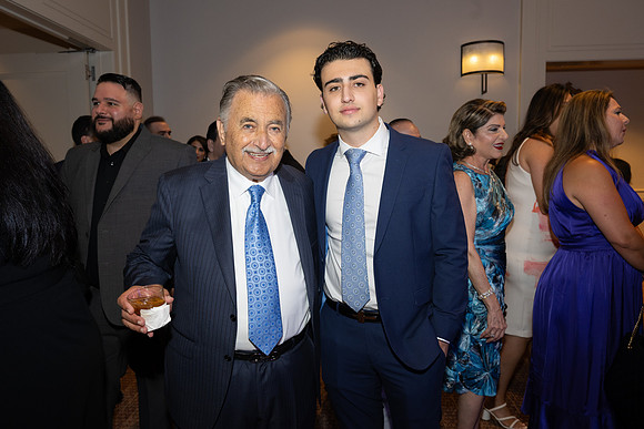 DrJiriesGanim-GradParty-0104