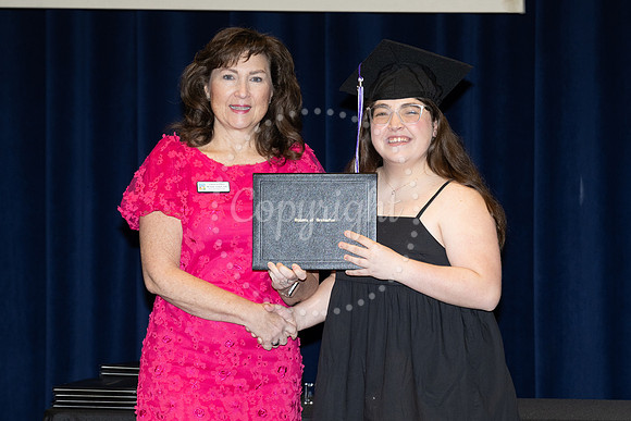 2503GatewayGrad2025-0125