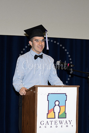 2503GatewayGrad2025-0168