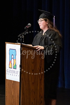 2503GatewayGrad2025-0812