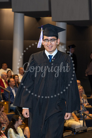 2503GatewayGrad2025-0533