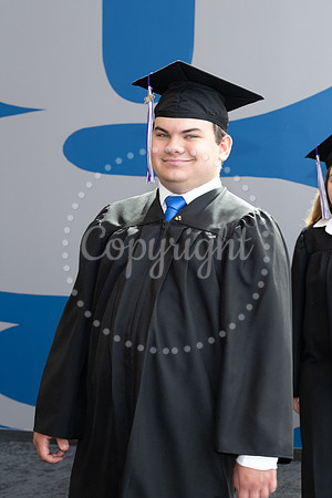 2503GatewayGrad2025-0490