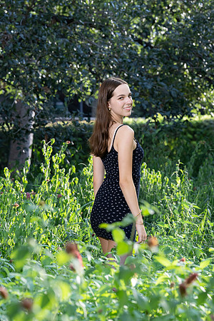 CaitlinHunt-ClaasOf2025-0399