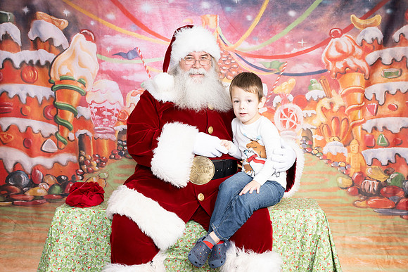 2315EndeavorSanta2022-006