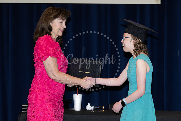 2503GatewayGrad2025-0150