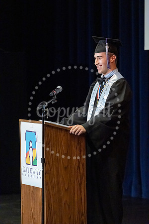 2503GatewayGrad2025-0890