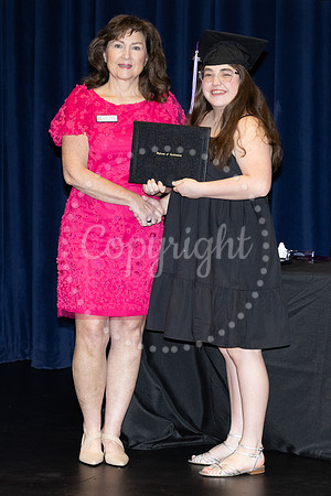 2503GatewayGrad2025-0199
