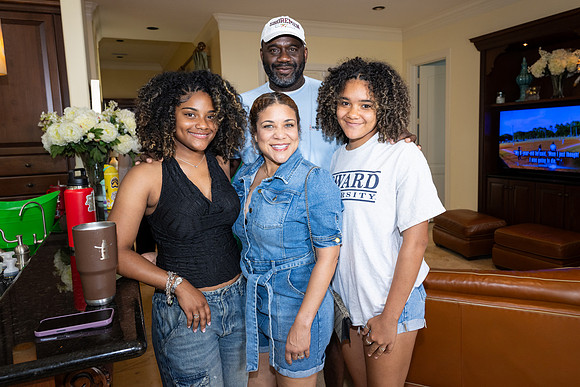 ChrysanthosGranuationParty-1646