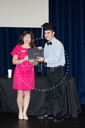 2503GatewayGrad2025-0215