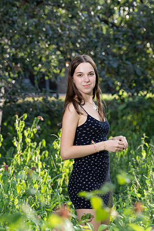 CaitlinHunt-ClaasOf2025-0403