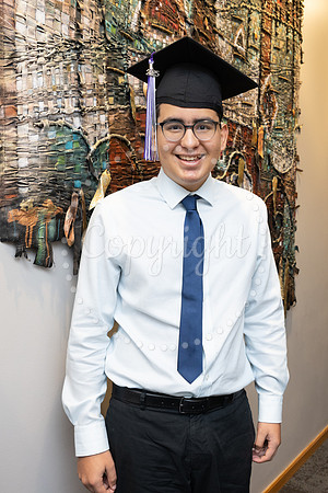 2503GatewayGrad2025-0030