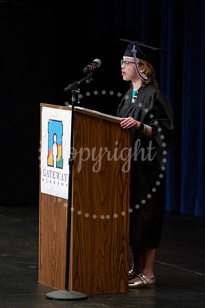 2503GatewayGrad2025-0855