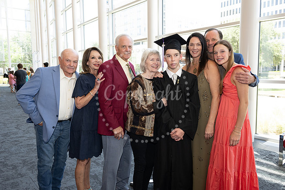 2503GatewayGrad2025-1006