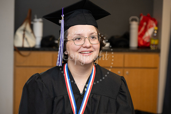 2503GatewayGrad2025-0408