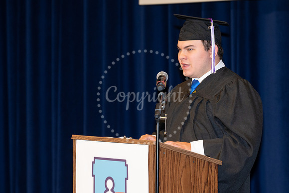 2503GatewayGrad2025-0697