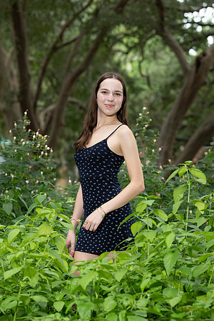 CaitlinHunt-ClaasOf2025-0154