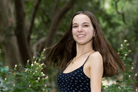 CaitlinHunt-ClaasOf2025-0139