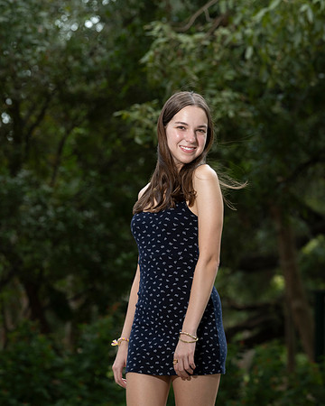 CaitlinHunt-ClaasOf2025-0216