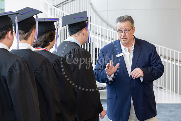 2503GatewayGrad2025-0508