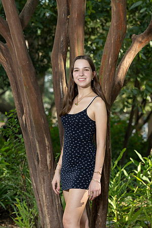 CaitlinHunt-ClaasOf2025-0013